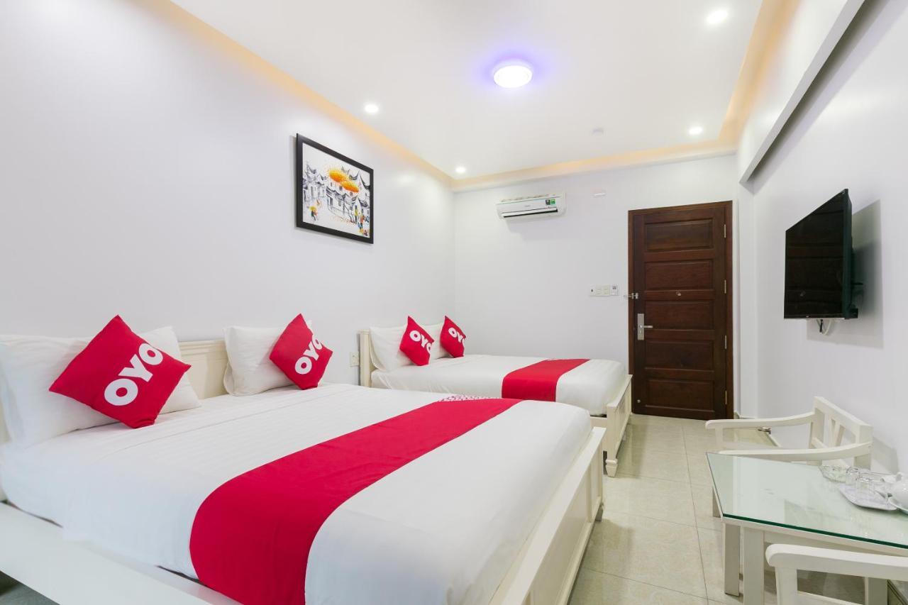 Oyo 652 Monaco Hotel مدينة هوشي منه المظهر الخارجي الصورة