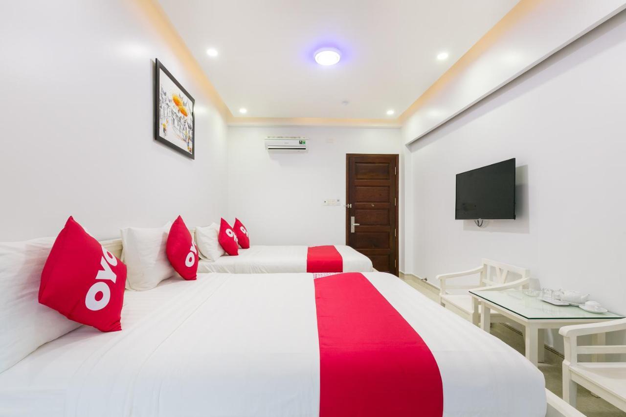 Oyo 652 Monaco Hotel مدينة هوشي منه المظهر الخارجي الصورة