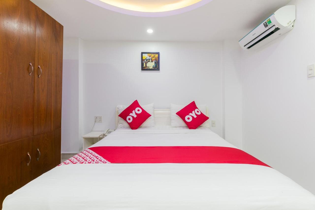 Oyo 652 Monaco Hotel مدينة هوشي منه المظهر الخارجي الصورة