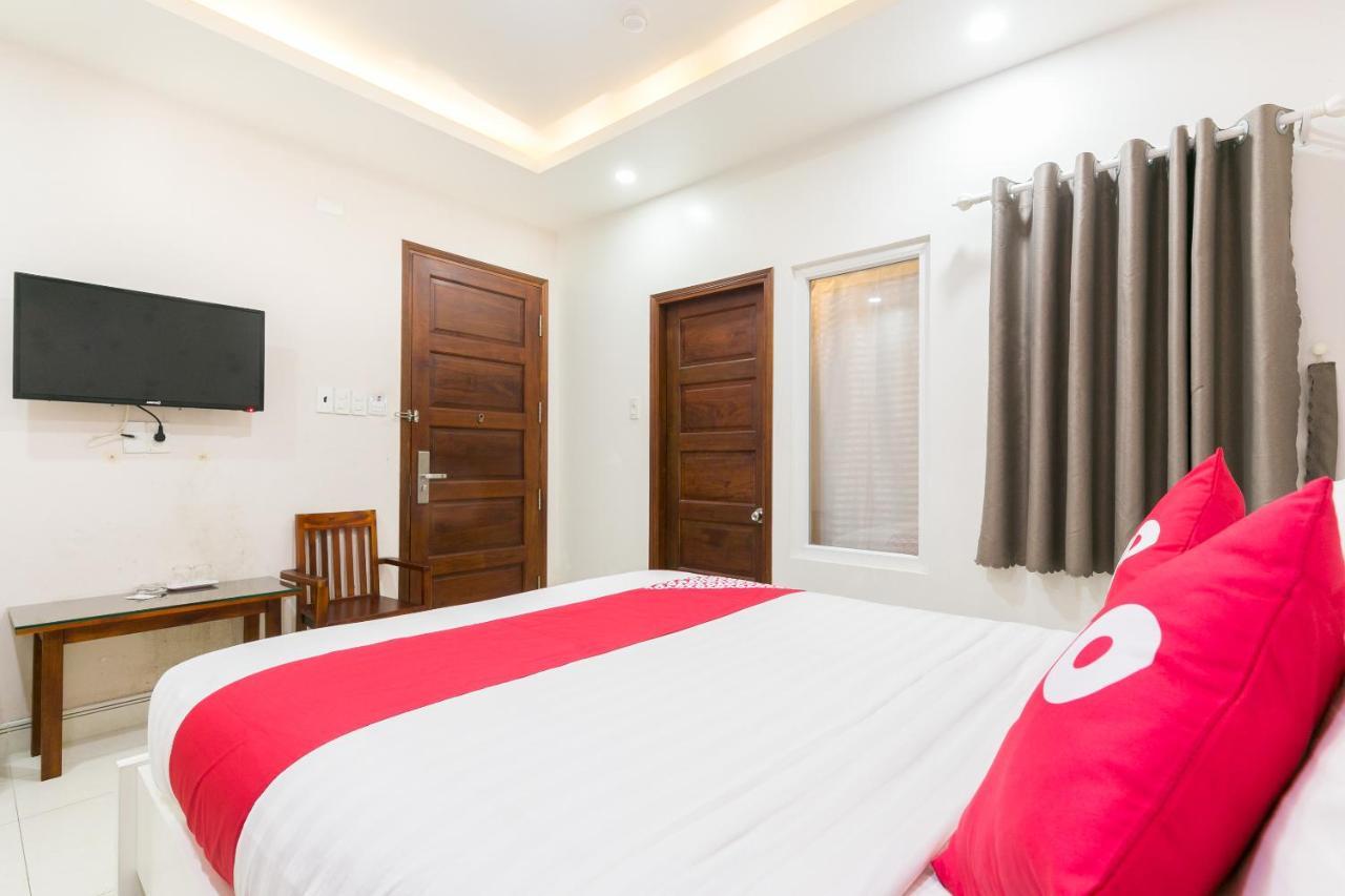 Oyo 652 Monaco Hotel مدينة هوشي منه المظهر الخارجي الصورة